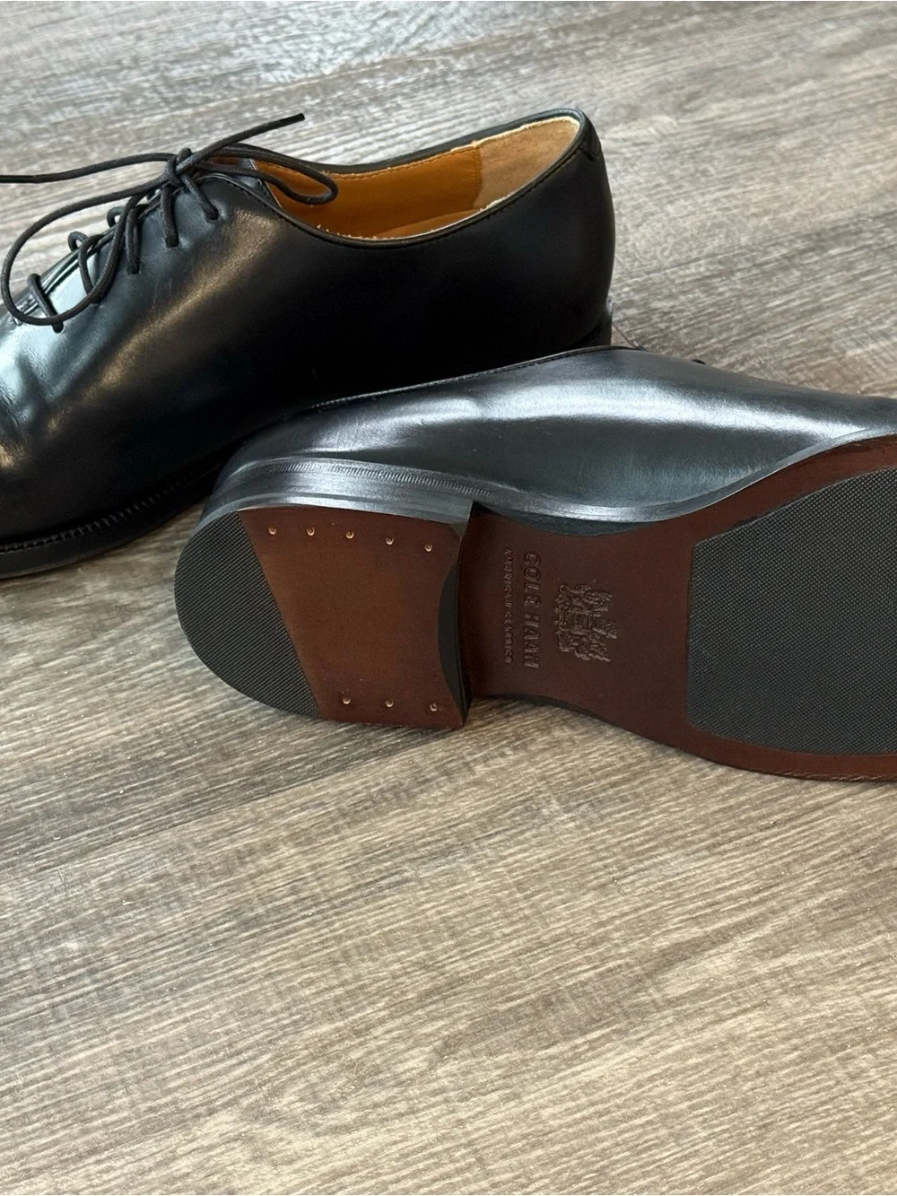 Cole Haan Black Leather Plain-Toe Derby Dress Shoes